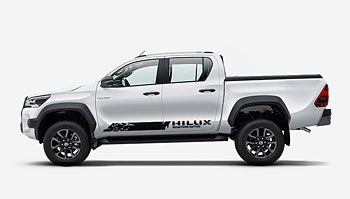 Boční pruhy na Toyotu Hilux