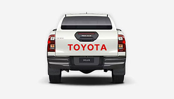 Polep s nápisem TOYOTA na zadní část